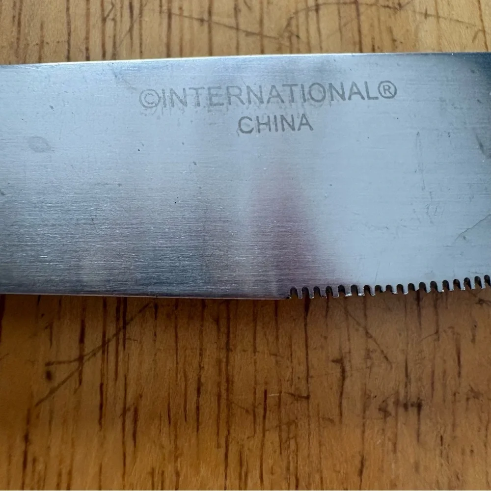 International PUEBLO Southwest Stainless‎ Flatware 4 Knives 8.25”